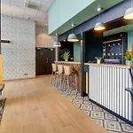Valmy Toison D'or Hotel 3*