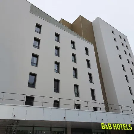 מלון Valmy Toison D'or 3*