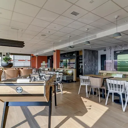 Hotel Valmy Toison D'or