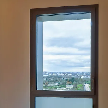 Valmy Toison D'or ホテル