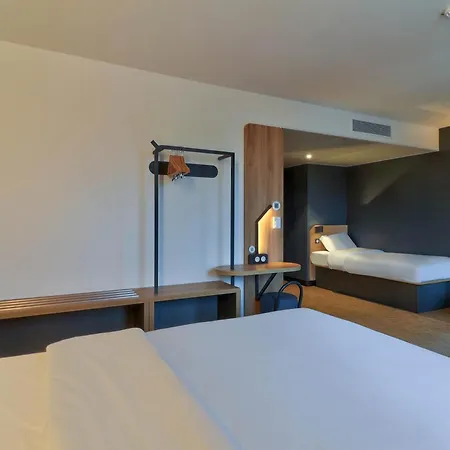 Hotel Valmy Toison D'or