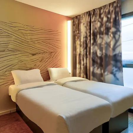 מלון Valmy Toison D'or