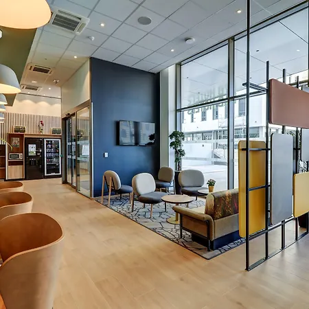 Hotel Valmy Toison D'or