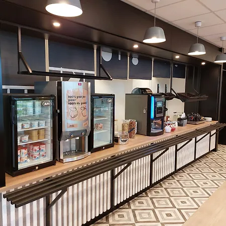 ホテル Valmy Toison D'or