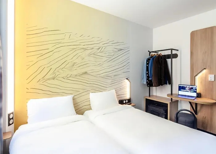 Valmy Toison D'or Hotell