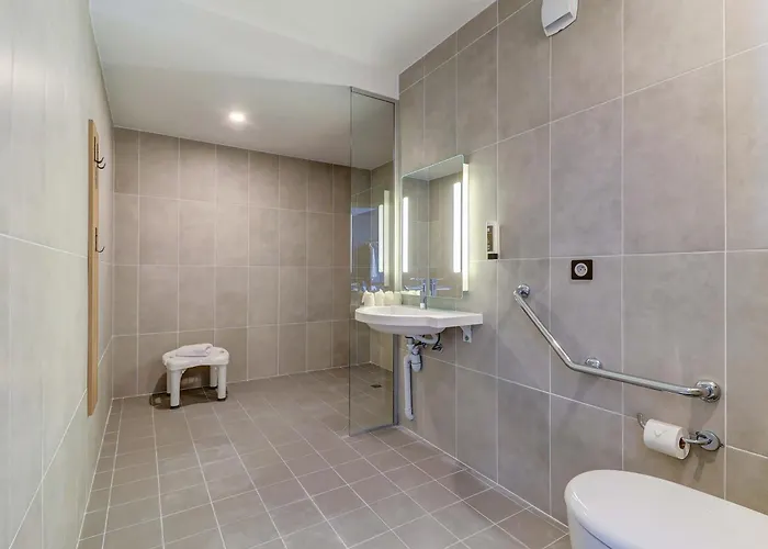 Hotell Valmy Toison D'or Dijon