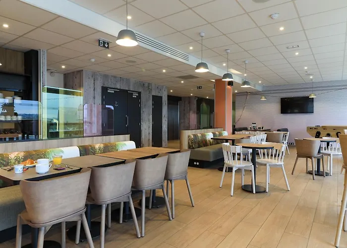 Valmy Toison D'or Hotel 3*