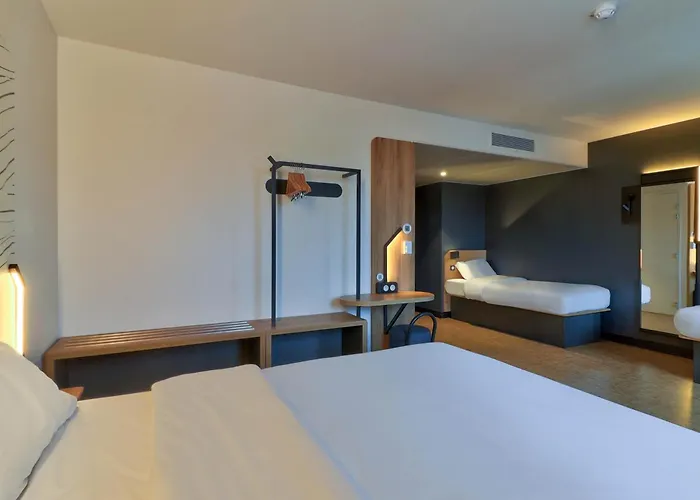 Hotel Valmy Toison D'or