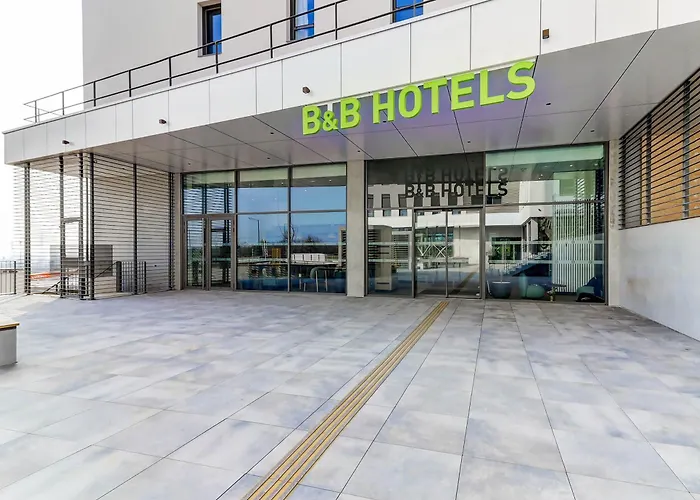 Valmy Toison D'or Hotell