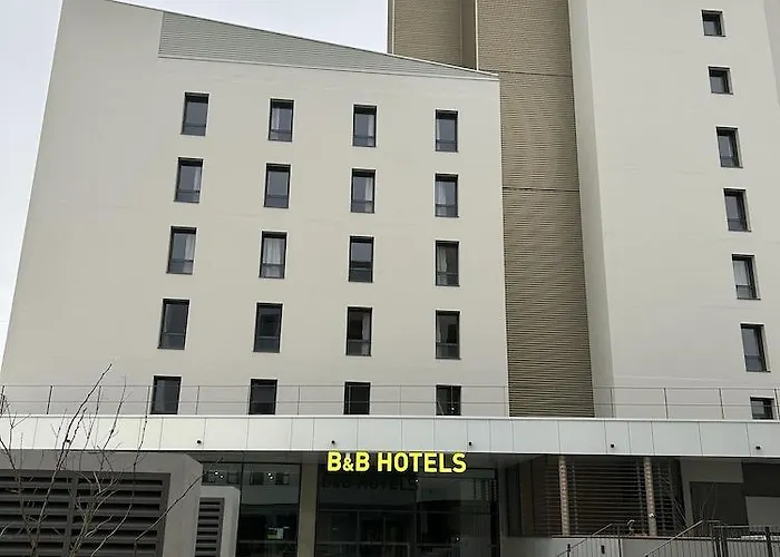 Valmy Toison D'or Hotel 3*